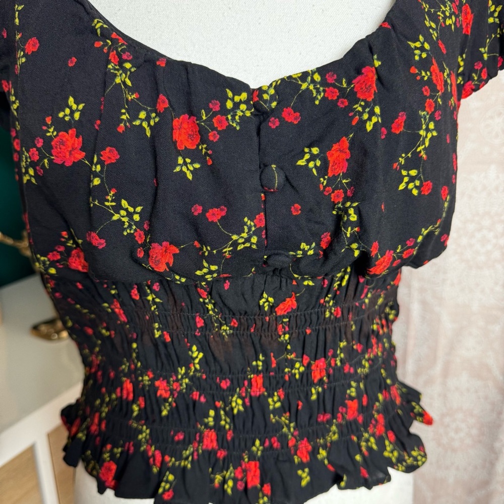 NWT Topshop Shirred Cap Sleeve Rose Print Retro Pinup Cherrygirl Size 6 - Picture 2 of 9